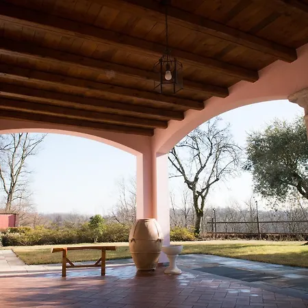 Alloggio per agriturismo Tenuta La Vigna *