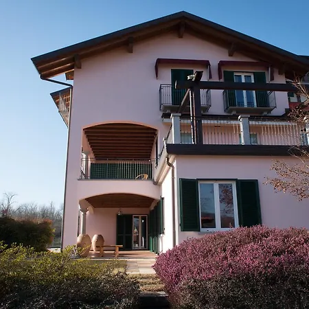 Alloggio per agriturismo Tenuta La Vigna *