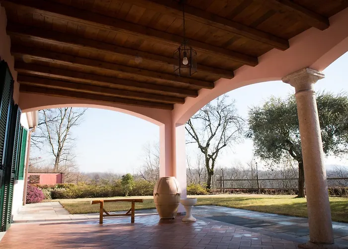 Agroturismo Tenuta La Vigna *