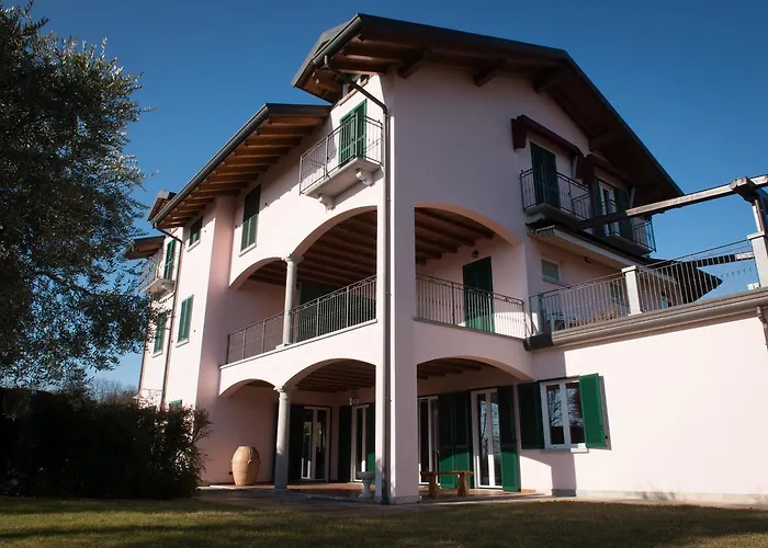 Agroturismo Tenuta La Vigna *